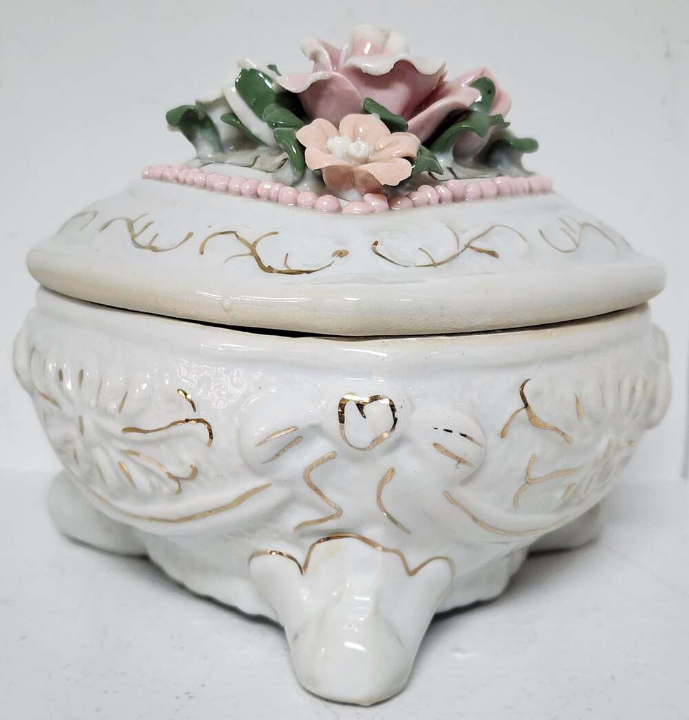 Vintage Porcelain Heart Trinket Box w/ Floral Bouquet & 22K Gold Detailing